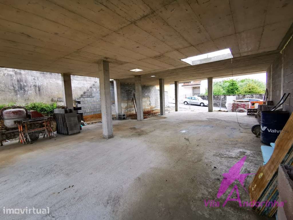 Moradia T3 - Conforto, elegância e qualidade apenas a 15 minutos da... - Grande imagem: 5/9