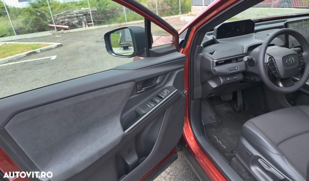 Toyota C-HR 72 kWh Dynamic Long Range - 5