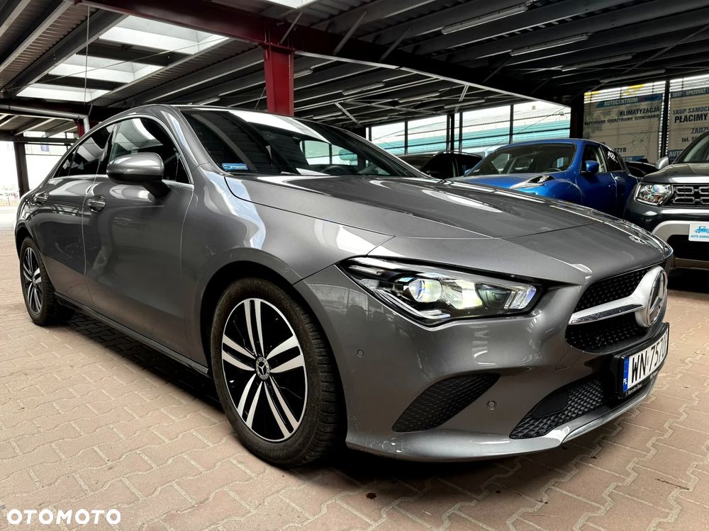 Mercedes-Benz CLA 200 Progressive 7G-DCT - 9