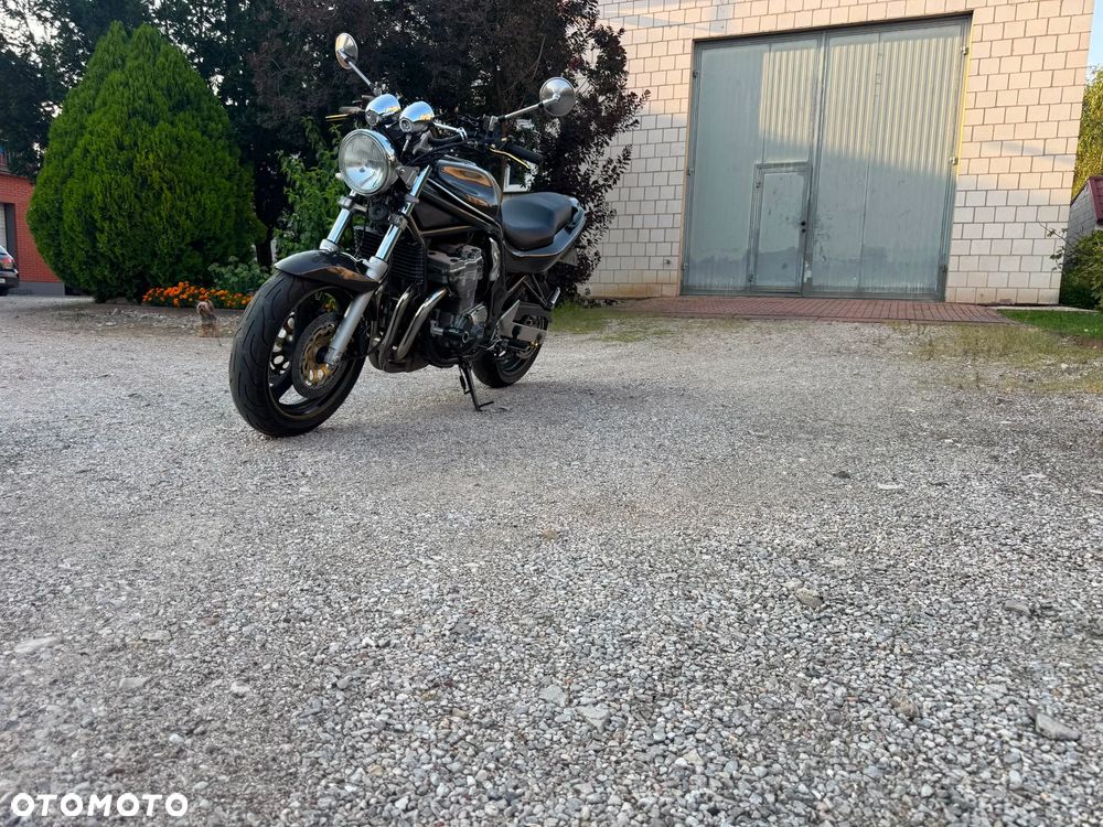 Suzuki Bandit - 12