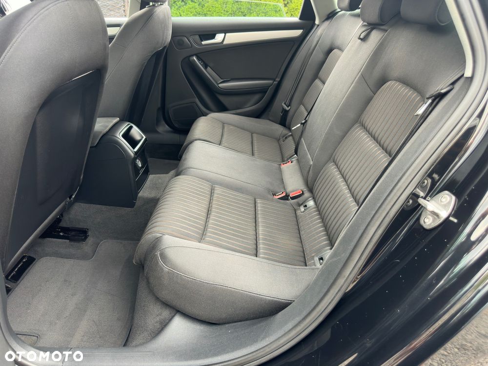 Audi A4 Avant 2.0 TDI DPF Ambition - 8