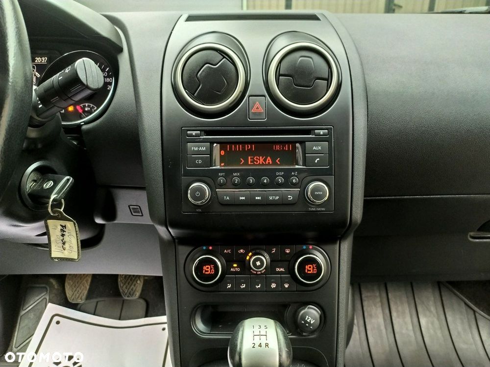Nissan Qashqai 1.6 acenta - 19