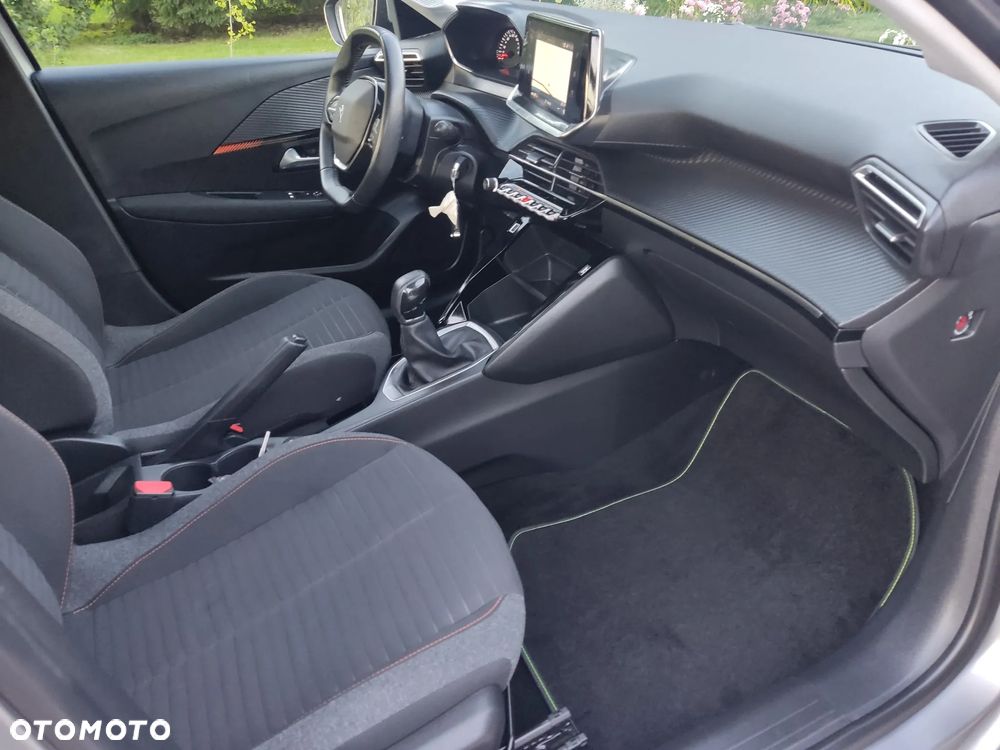 Peugeot 208 1.2 PureTech Style S&S - 20