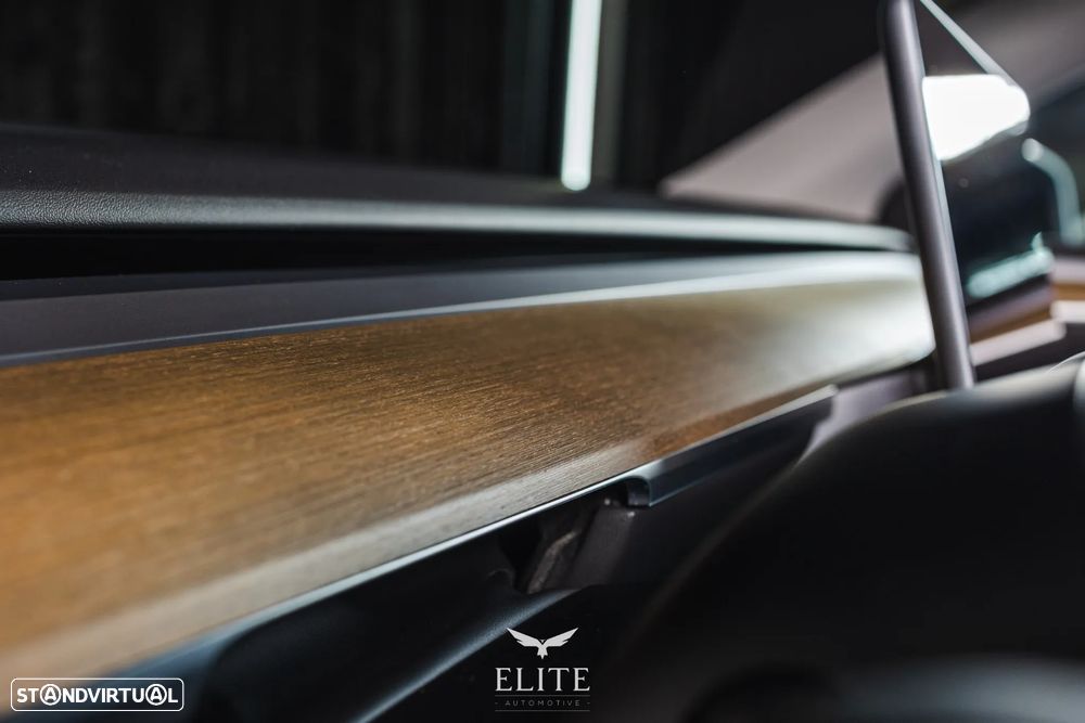 Tesla Model Y Long Range Tração Integral - 10