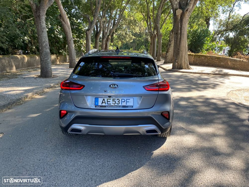 Kia XCeed 1.6 CRDi Tech+SRF - 15