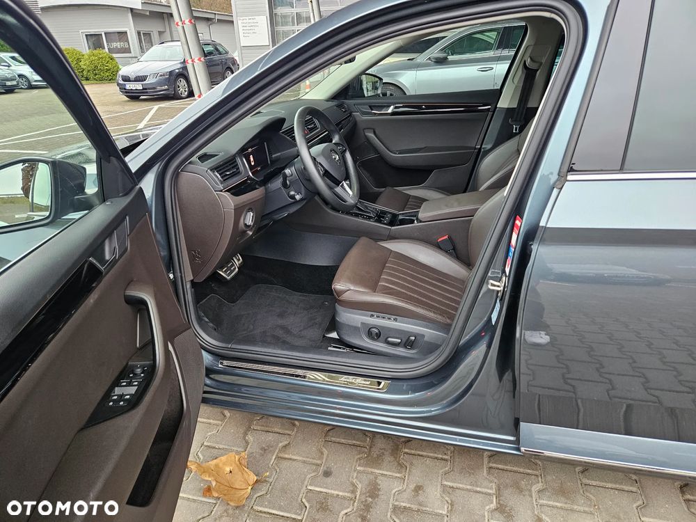 Skoda Superb 2.0 TDI SCR 4x4 L&K DSG - 9