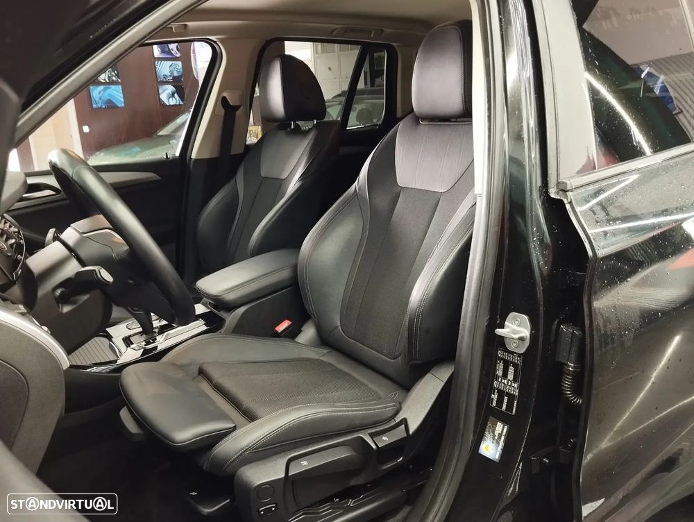 BMW X3 18 d sDrive Ed. L.Style Auto - 19
