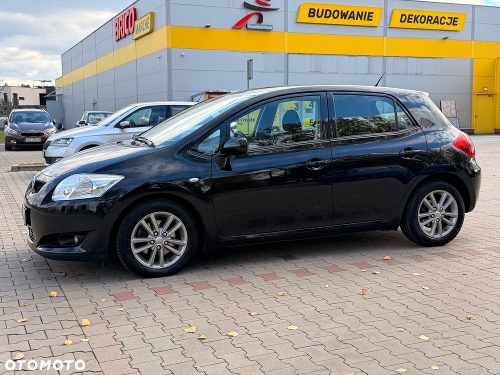 Toyota Auris - 31