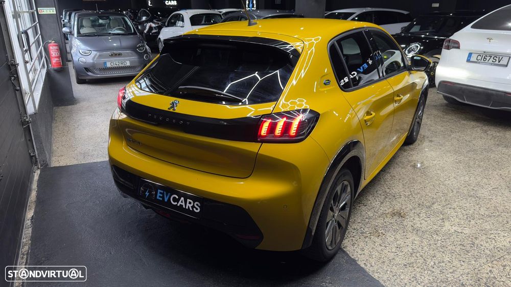 Peugeot e-208 Allure Pack - 6