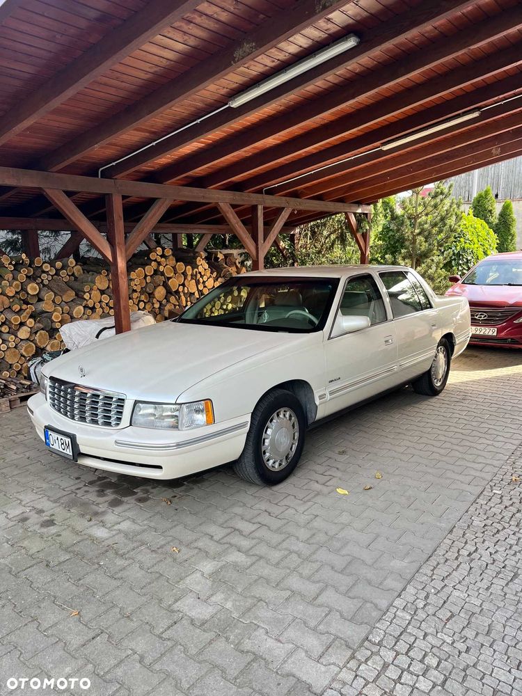 Cadillac Deville - 7
