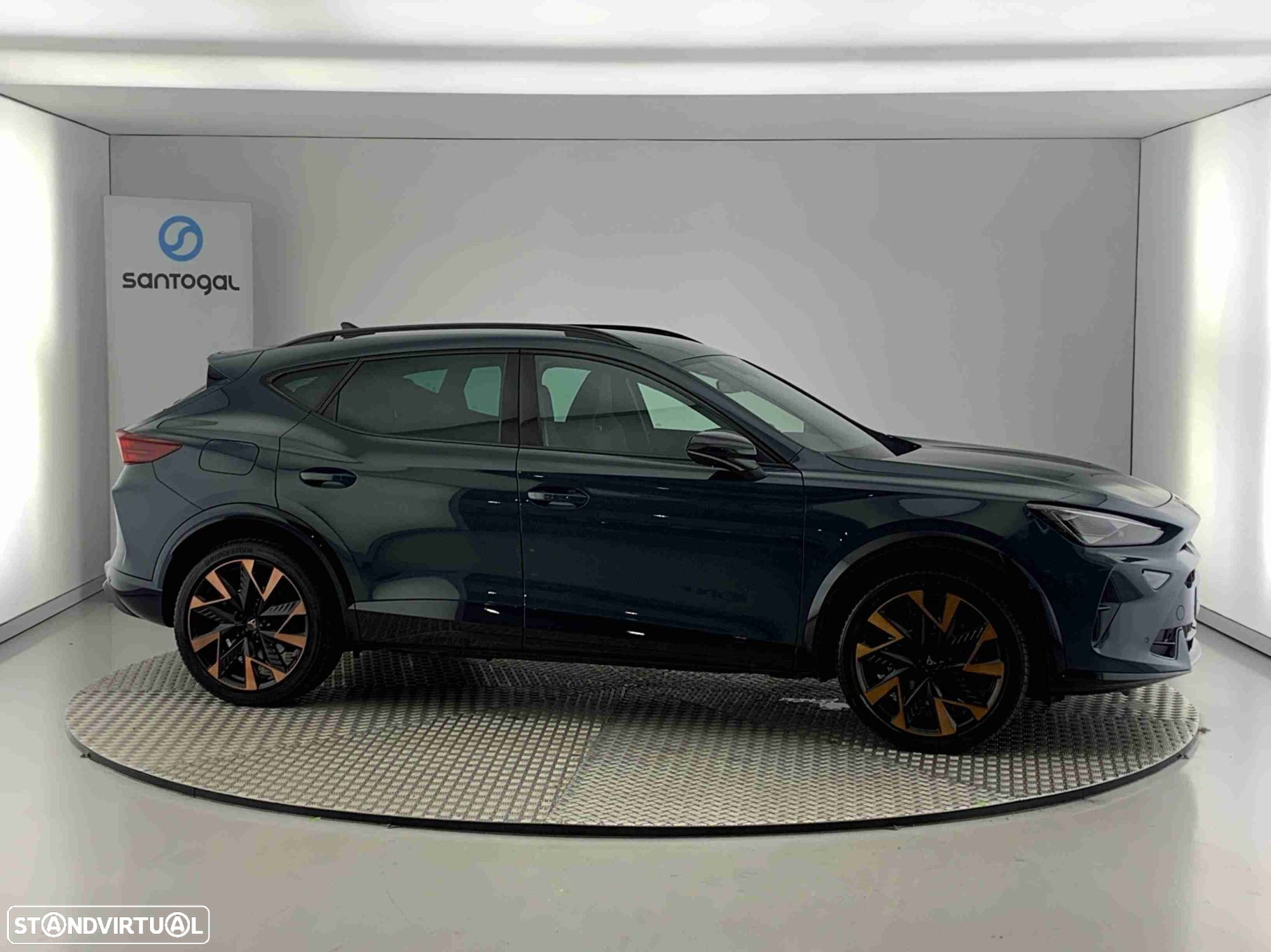 Cupra Formentor 1.5 e-Hybrid DSG VZ - 4