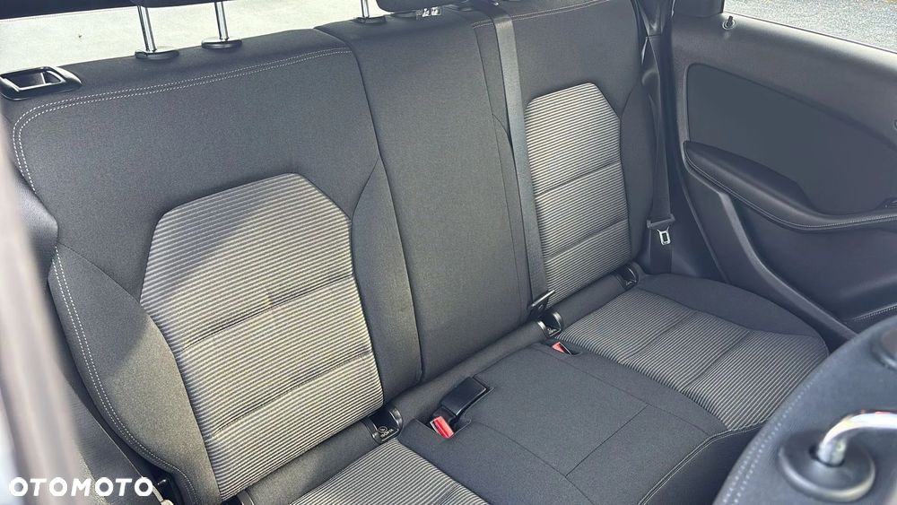Mercedes-Benz Klasa B 200 BlueEFFICIENCY EDITION 1 - 23
