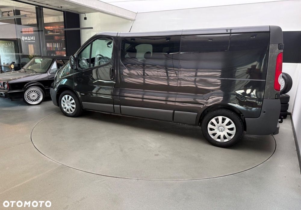Opel Vivaro L2H1 Easytronic Life Cosmo - 8