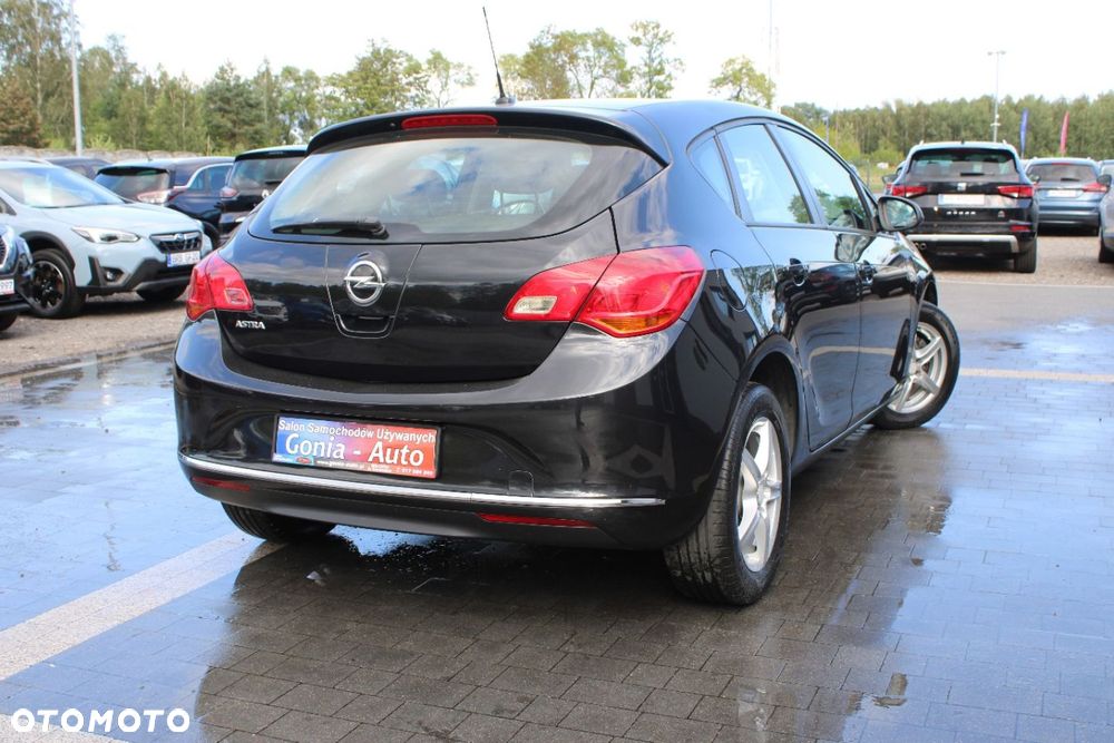 Opel Astra - 6