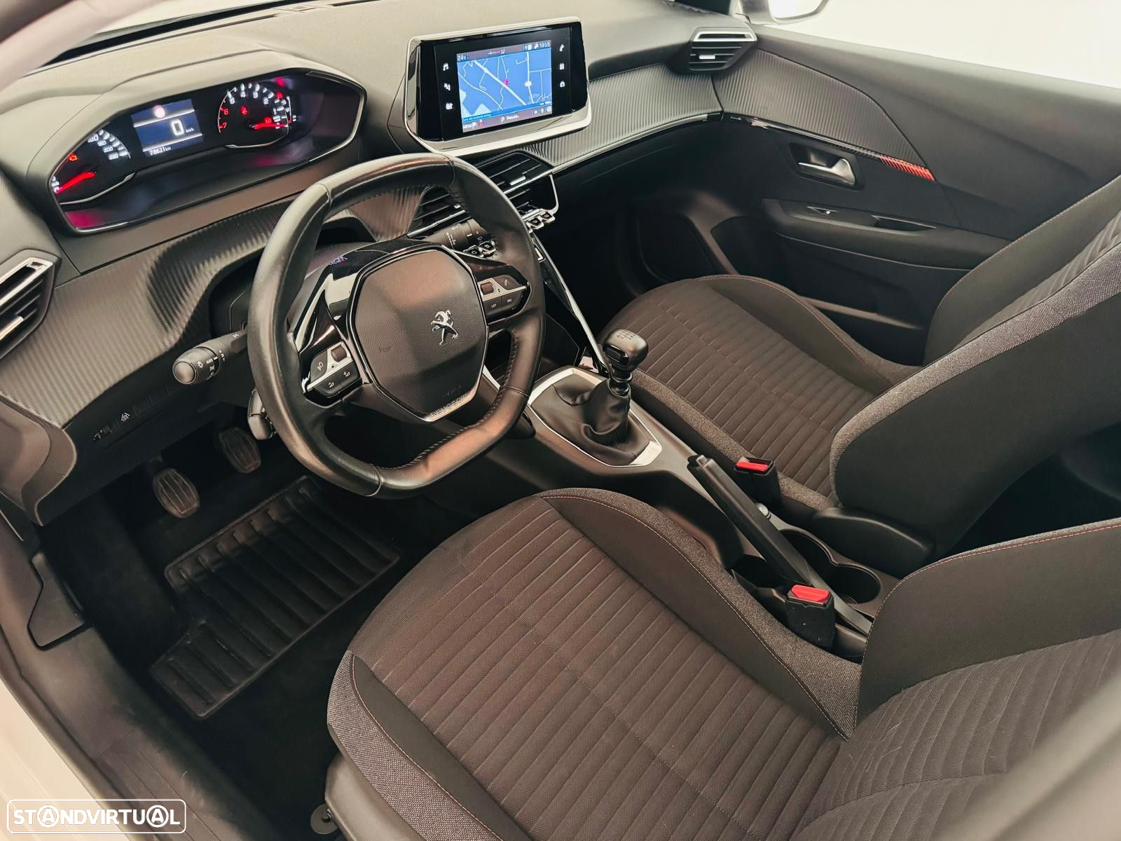 Peugeot 208 1.2 PureTech Active - 4