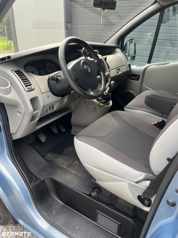 Opel Vivaro - 7