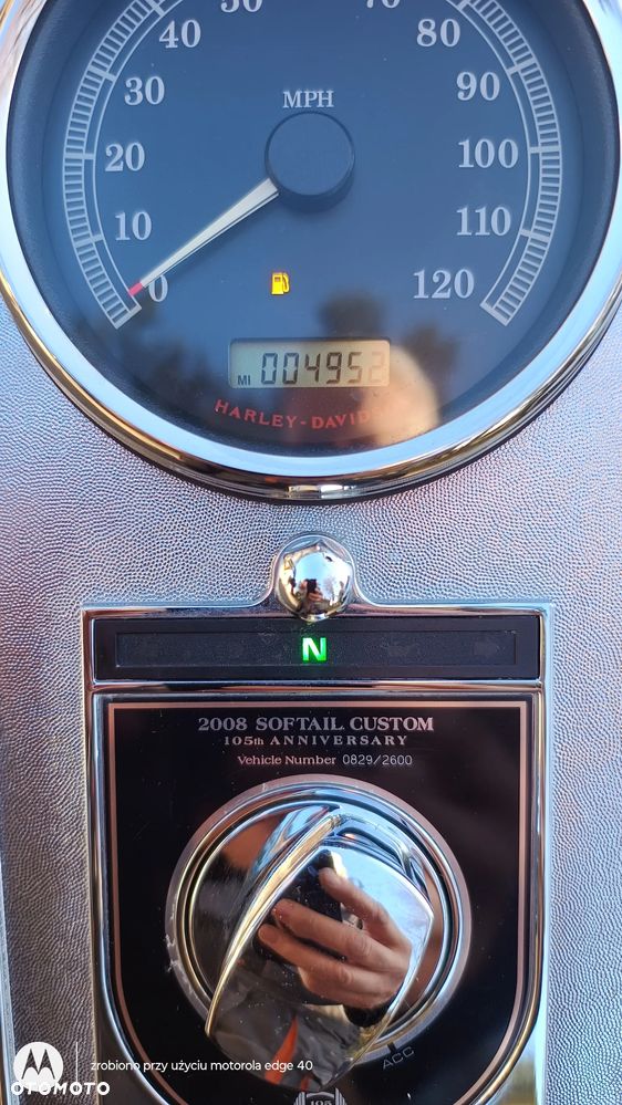 Harley-Davidson Softail Custom - 2