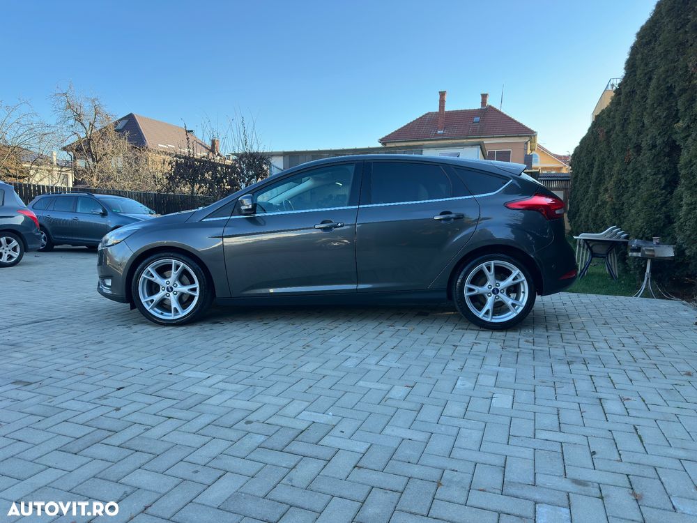 Ford Focus 2.0 TDCi DPF Start-Stopp-System Titanium - 12