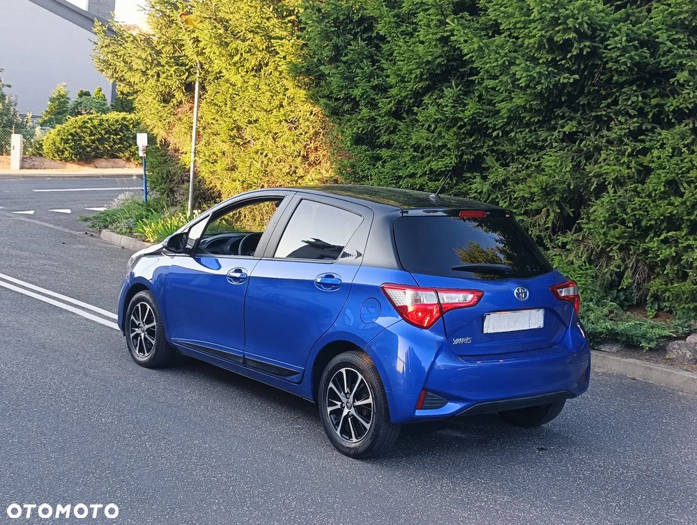 Toyota Yaris 1.5 Premium - 24
