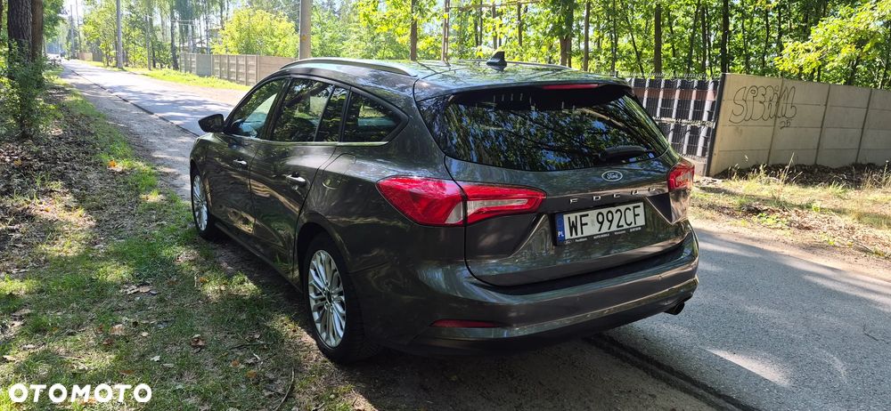 Ford Focus 2.0 EcoBlue Titanium - 18