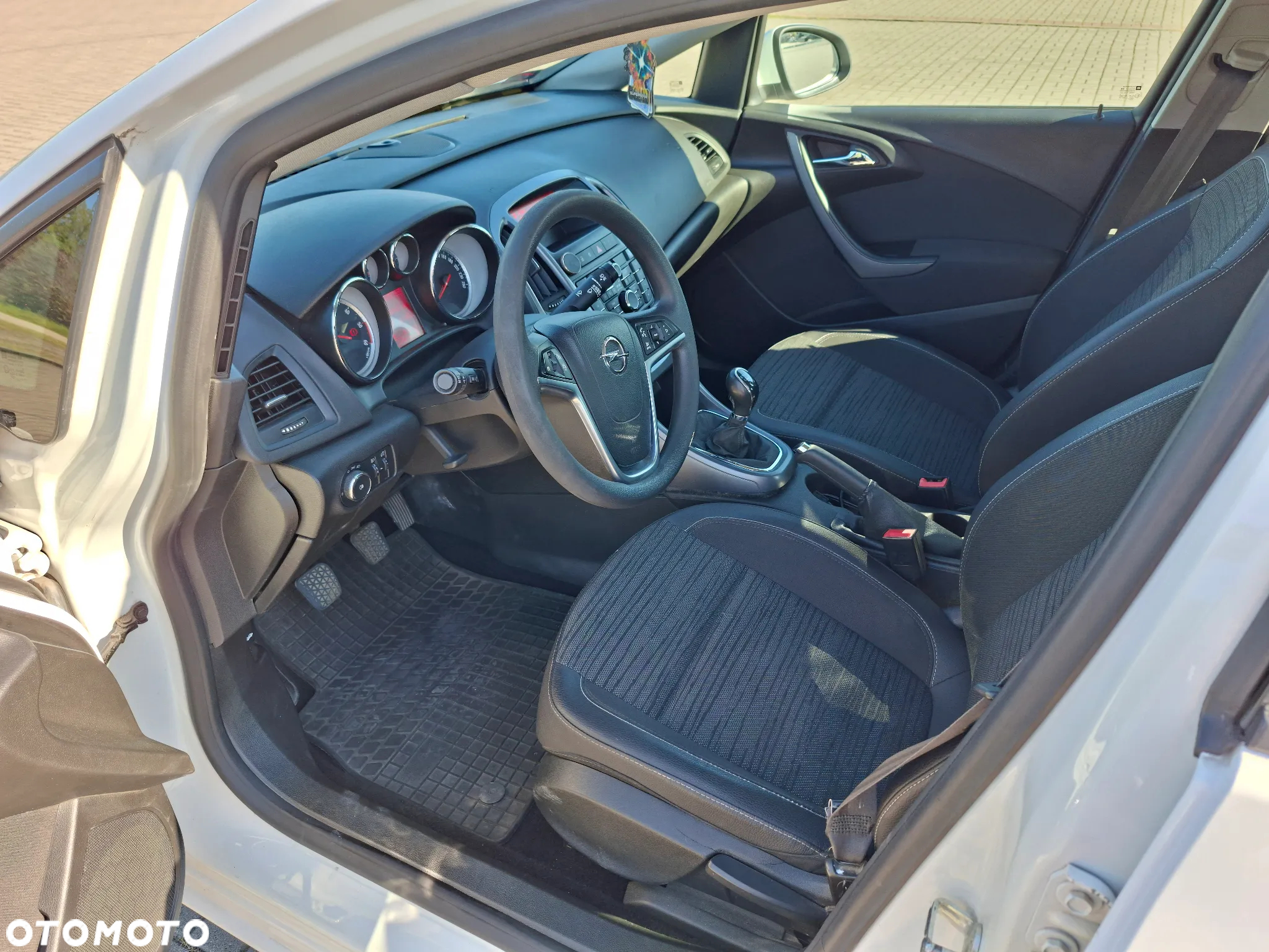Opel Astra IV 1.6 CDTI Active S&S - 8