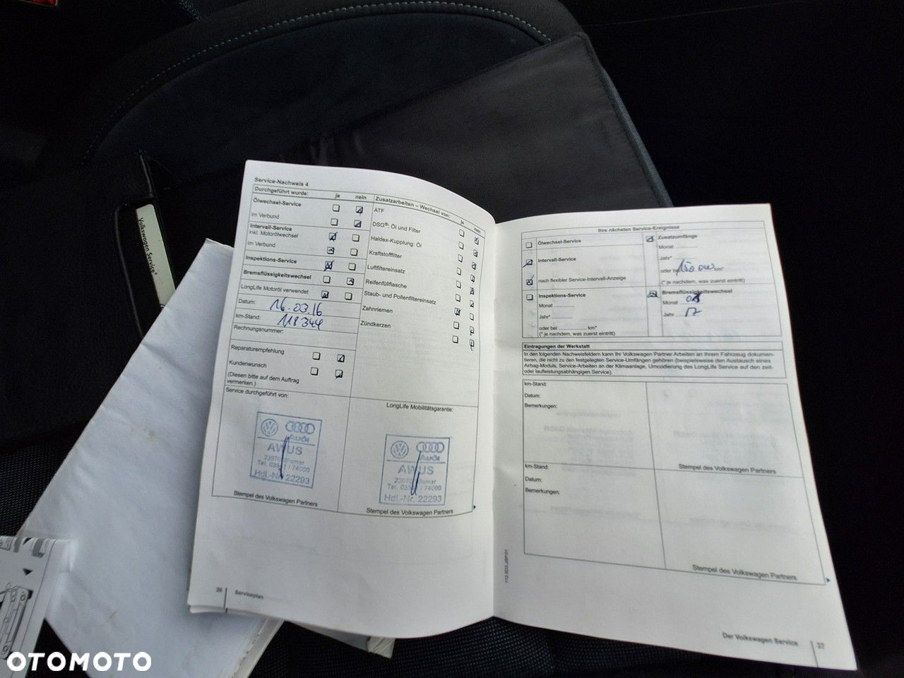 Volkswagen Golf 1.6 TDI DPF Style - 32
