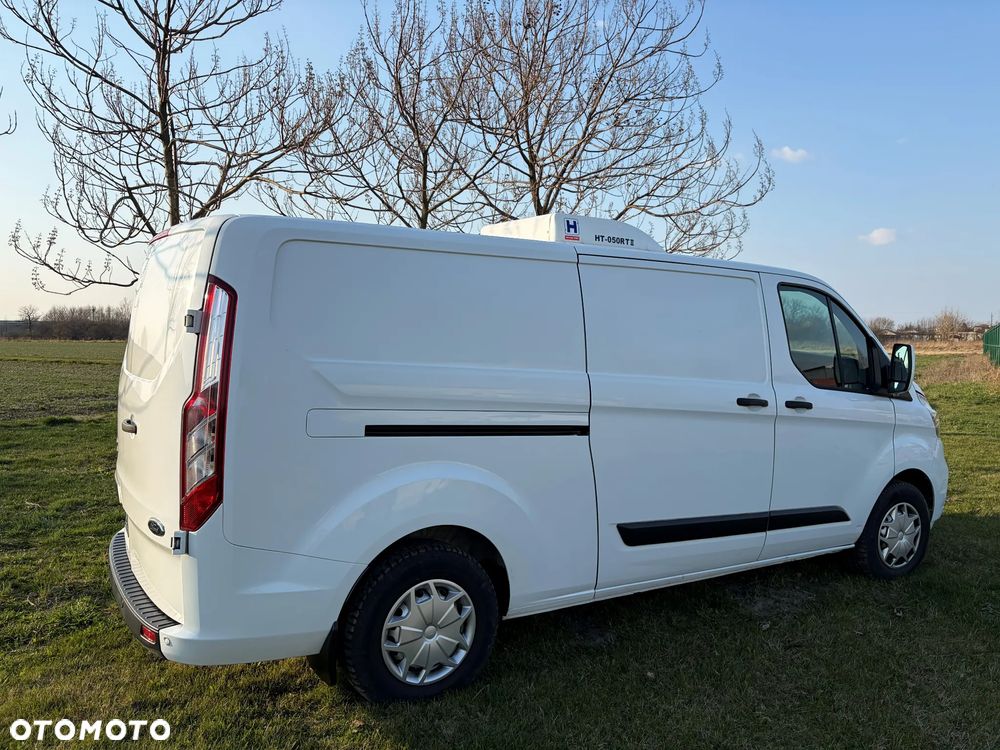Ford TRANSIT CUSTOM - 10
