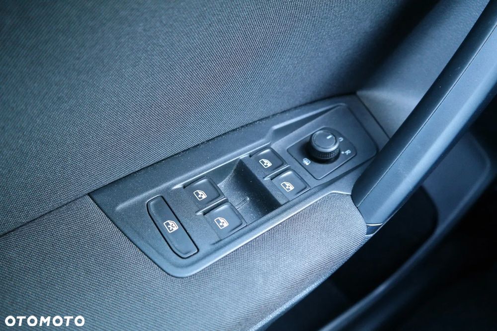 Volkswagen Tiguan 1.5 TSI EVO Trendline - 19