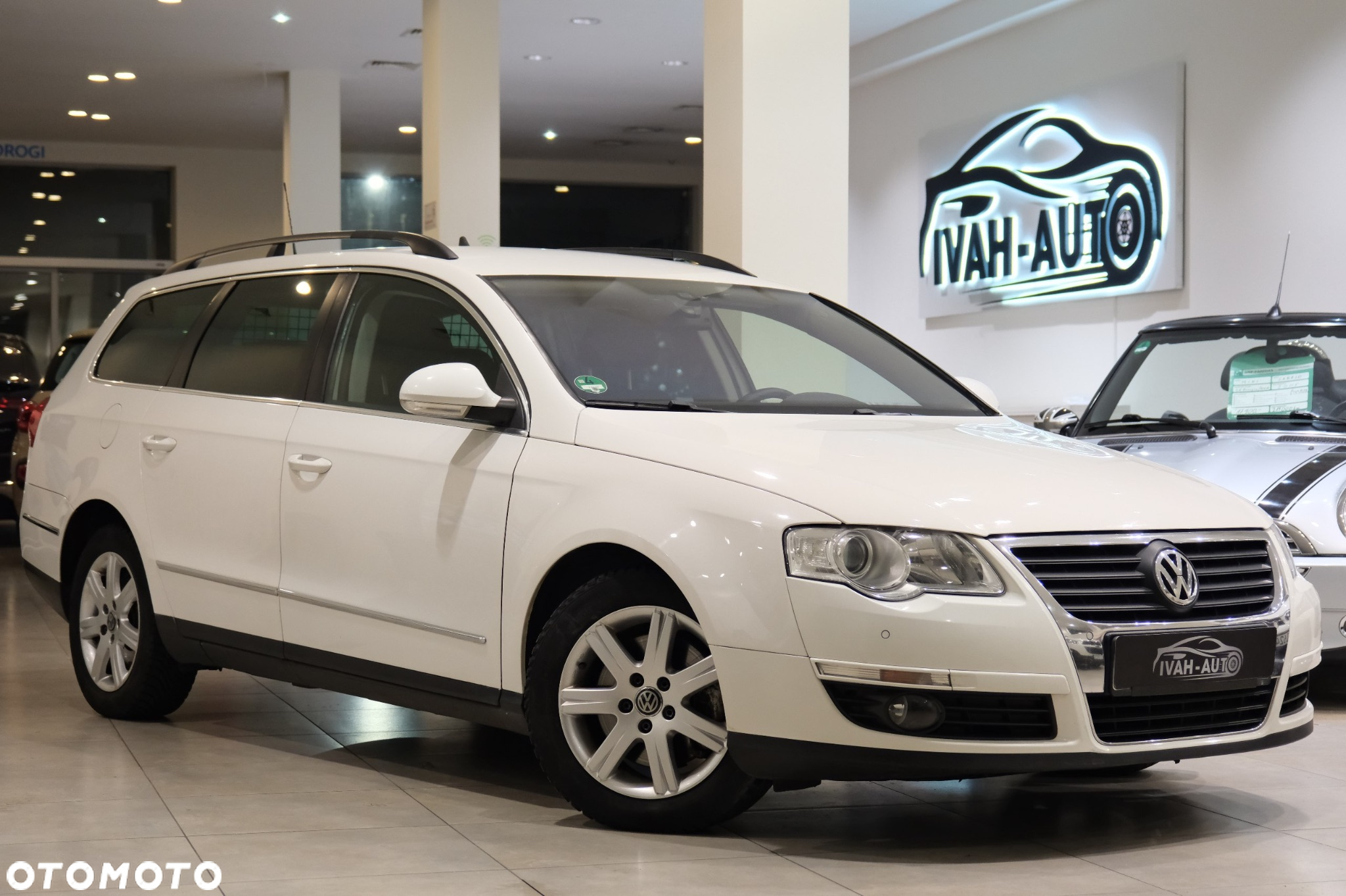 Volkswagen Passat 2.0 TDI Comfortline DSG - 4