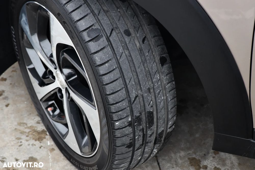 Hyundai Tucson 2.0 CRDI 4WD Automatik Premium - 14