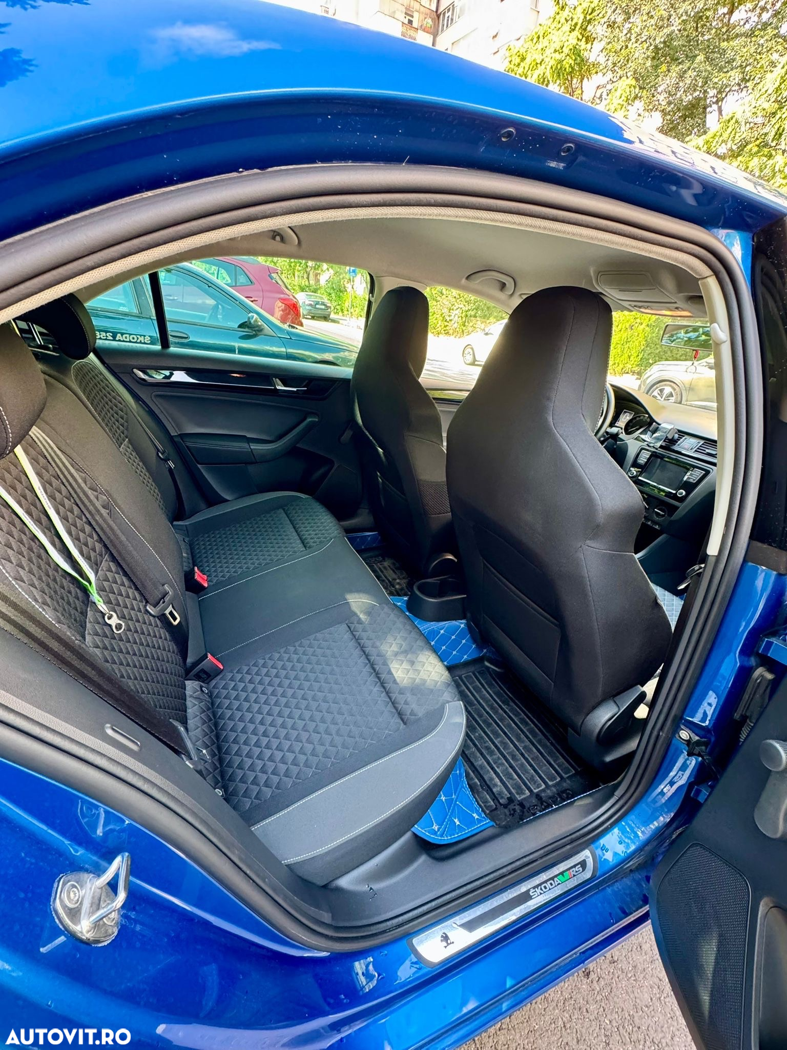 Skoda RAPID 1.0 TSI Style - 10