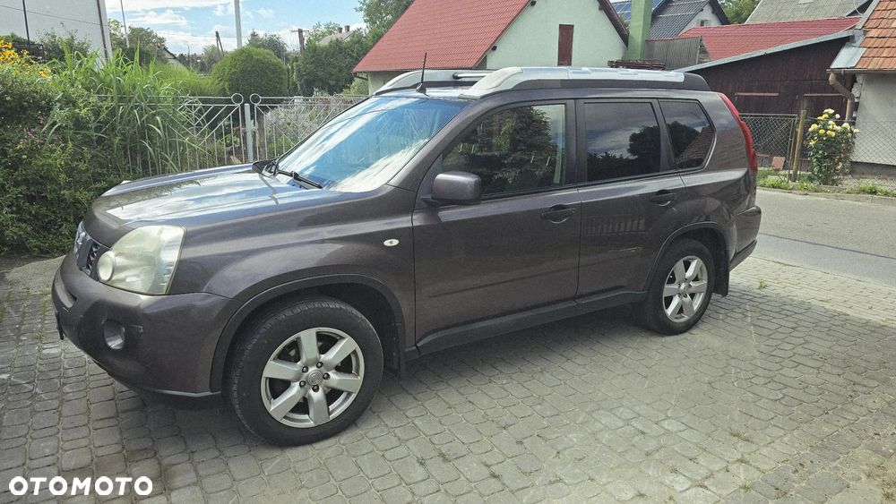 Nissan X-Trail 2.0 dCi LE - 10