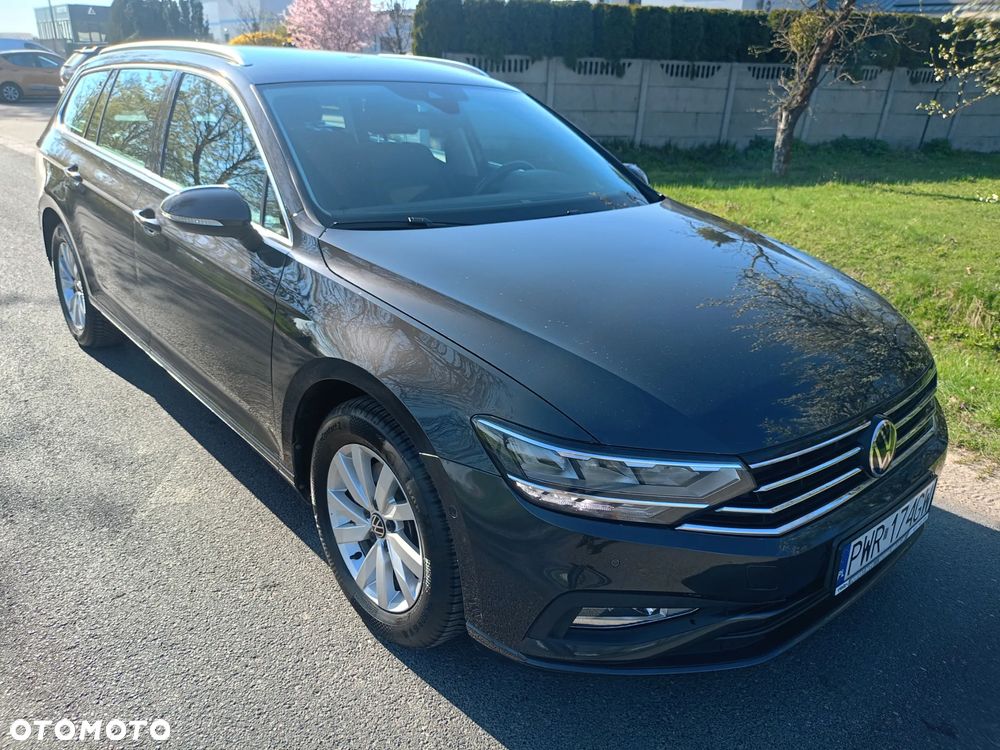 Volkswagen Passat 2.0 TDI SCR Comfortline DSG - 1