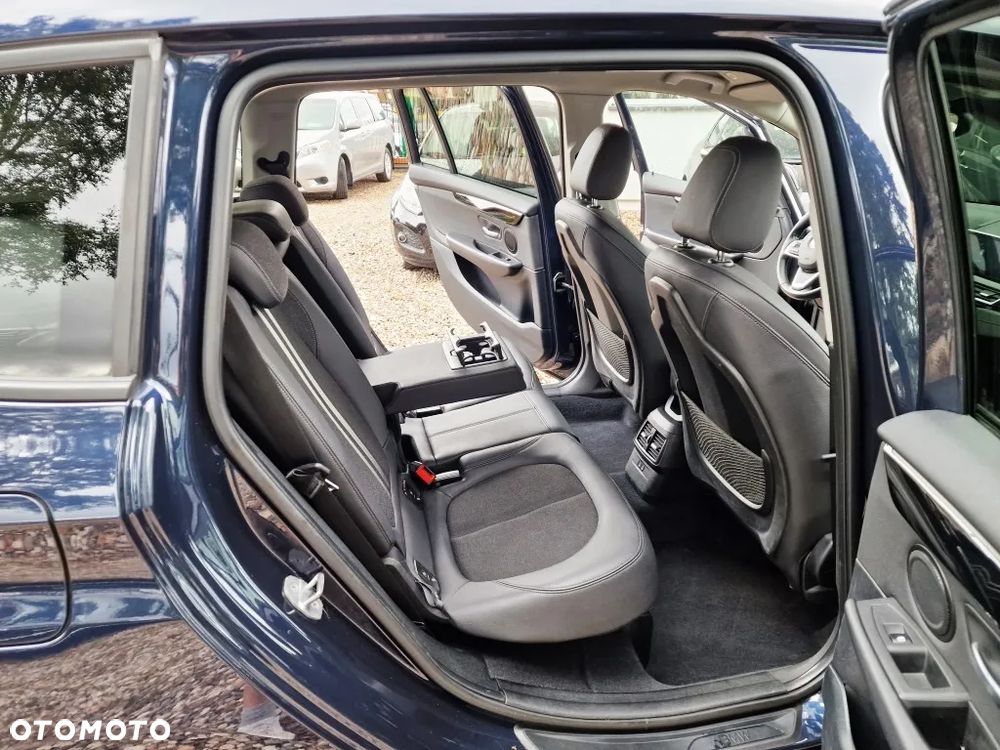 BMW Seria 2 - 16