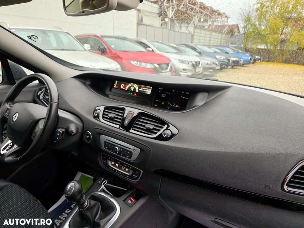 Renault Grand Scenic 1.6 dCi Energy Privilege - 15