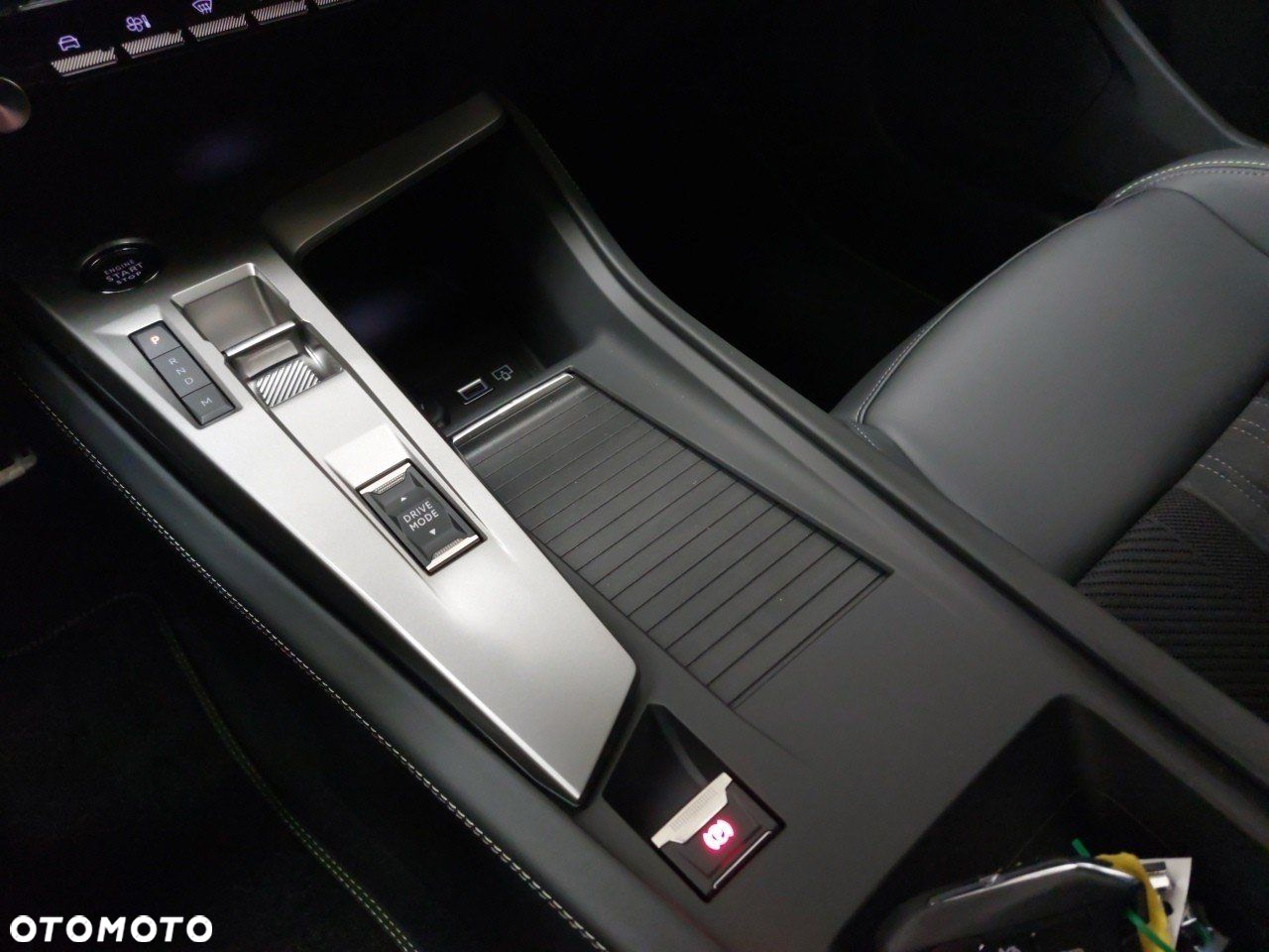 Peugeot 308 - 13