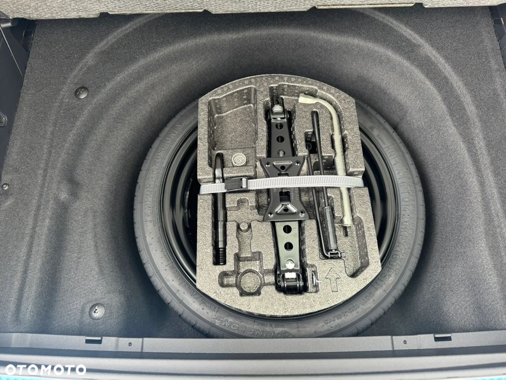 Volkswagen Passat Variant 2.0 TDI SCR Business Plus DSG - 29