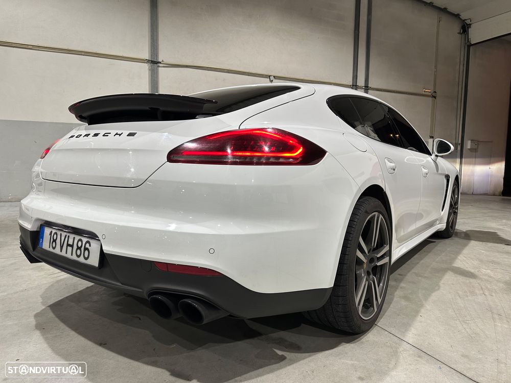 Porsche Panamera Platinum Edition - 5