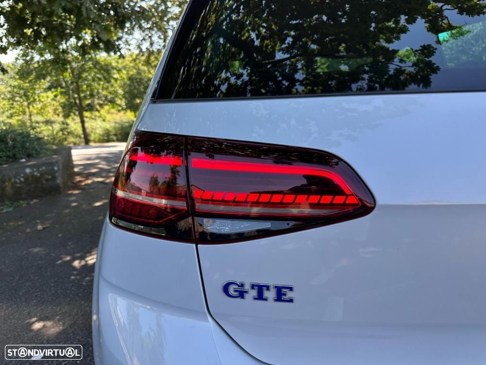 VW Golf 1.4 GTE Plug-In-Hybrid DSG - 21