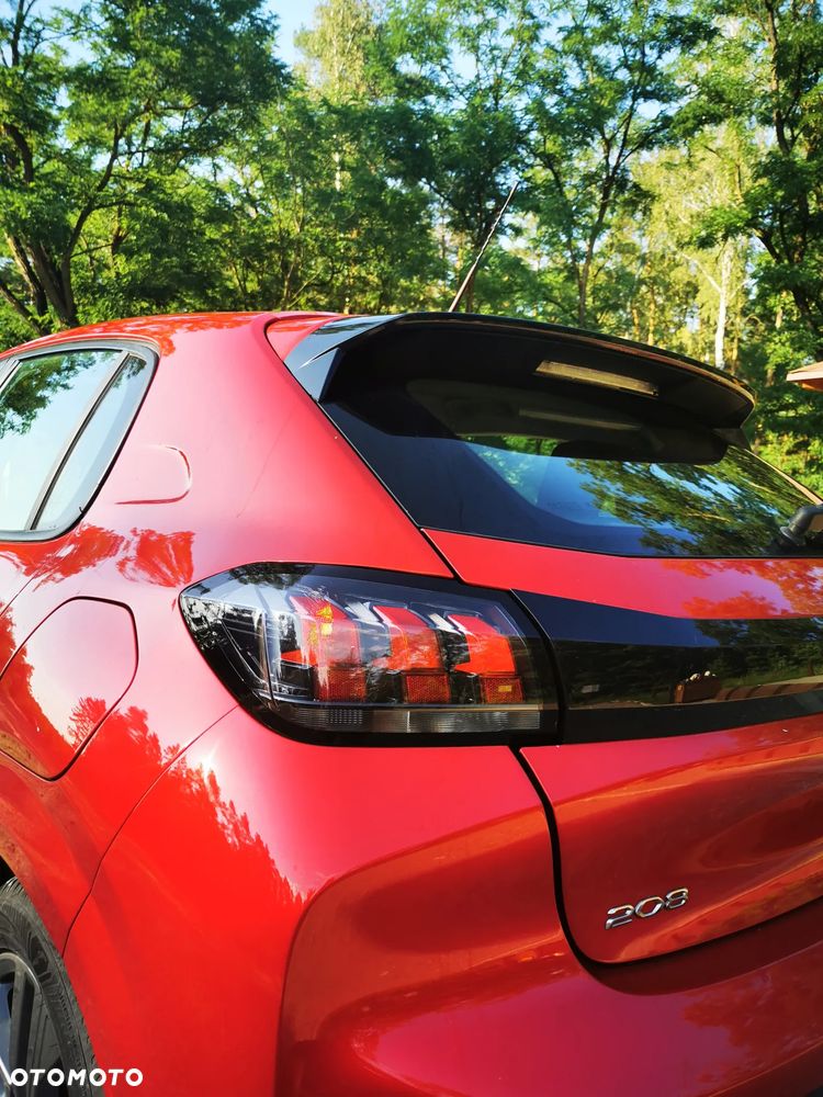 Peugeot 208 - 13