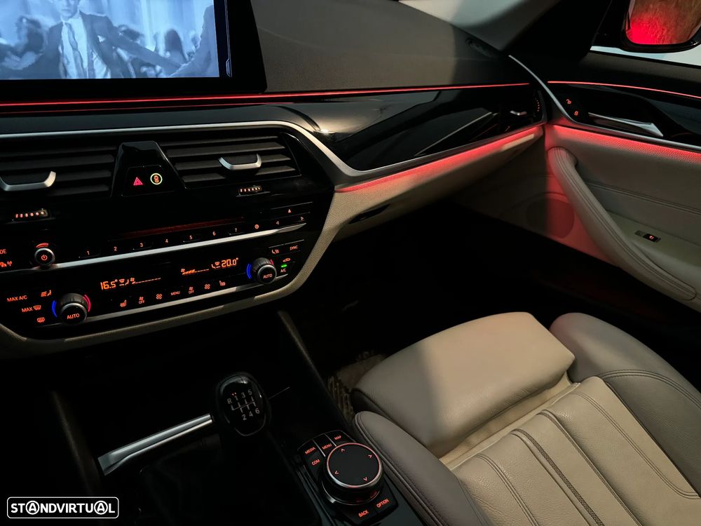 BMW 520 d Modern Line - 21