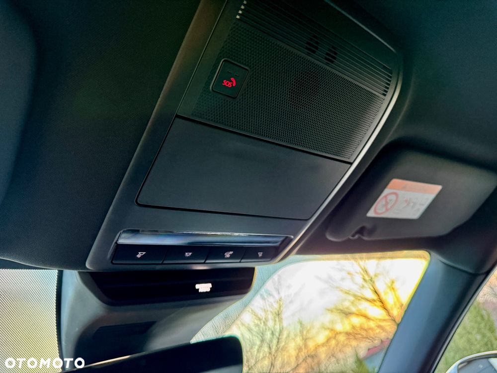 Mazda 3 e-SKYACTIV-G 122 M HYBRID DRIVE EXCLUSIVE-LINE - 27