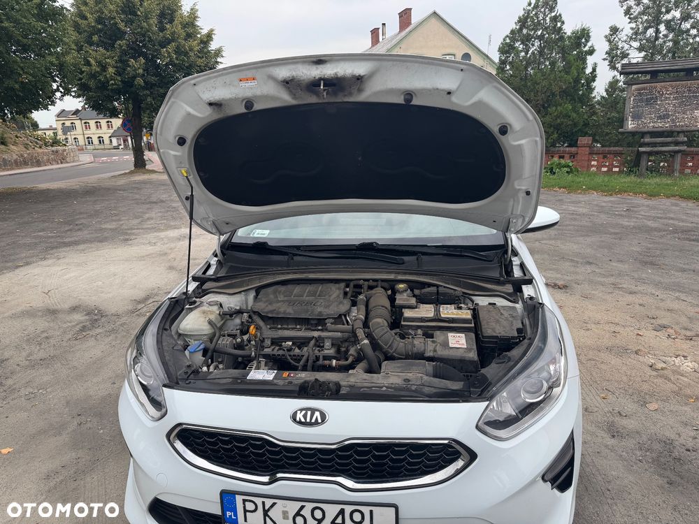 Kia Ceed 1.5 T-GDI M DCT - 12