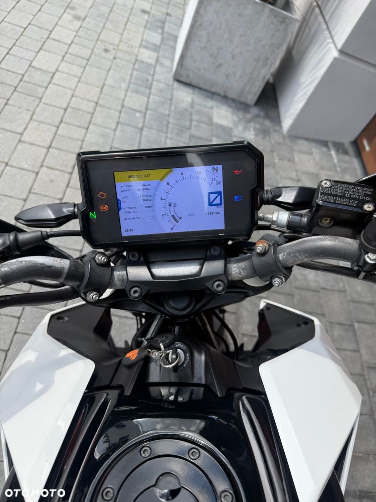 KTM Duke 125 - 10
