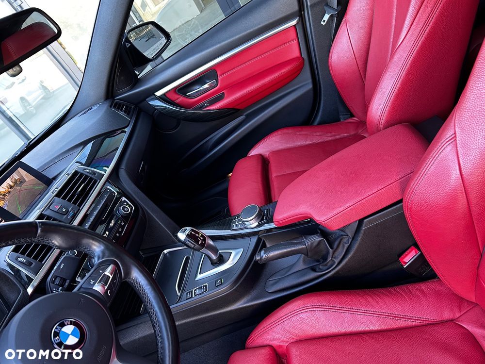BMW Seria 3 330i M Sport Shadow sport - 16