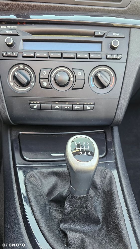 BMW Seria 1 118i - 9