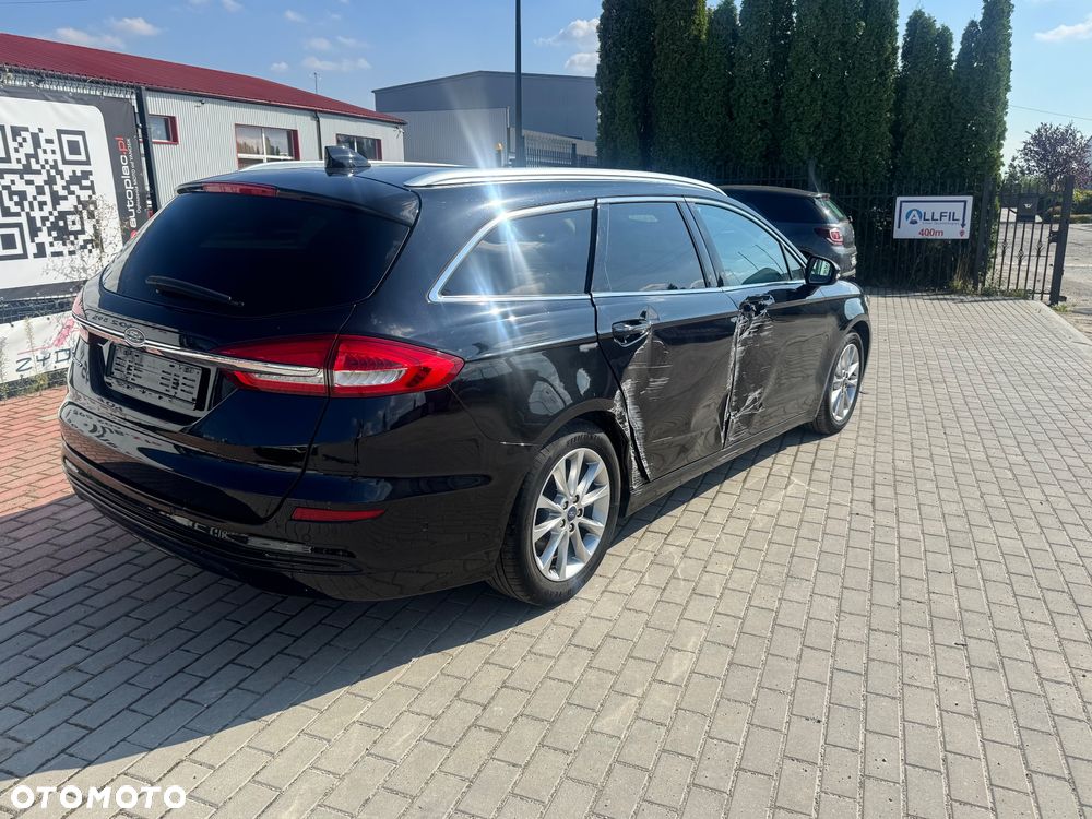 Ford Mondeo - 3