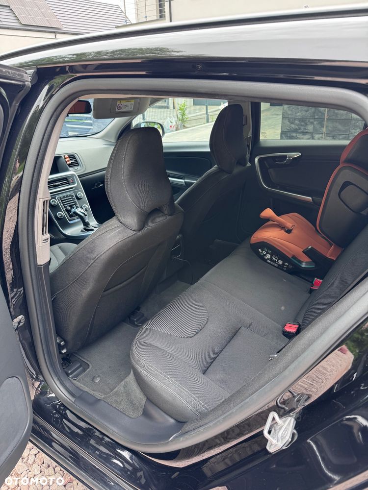 Volvo V60 D2 Drive-E Kinetic - 11