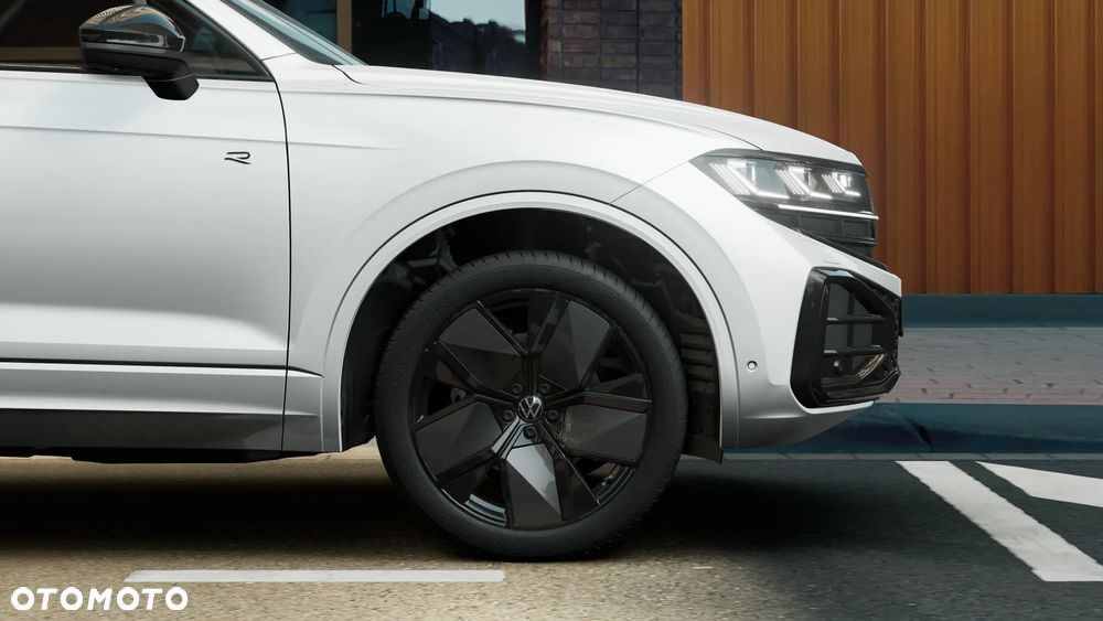 Volkswagen Touareg 3.0 V6 TDI 4Motion R-Line Final Edition - 10