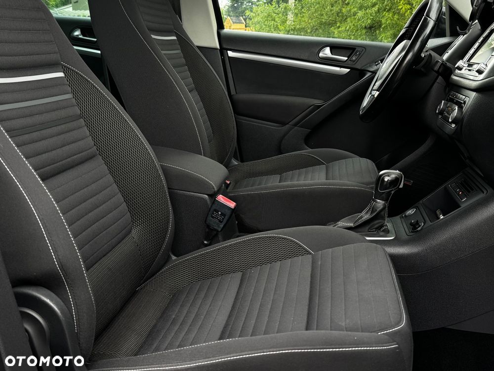 Volkswagen Tiguan 2.0 TDI DPF 4Motion BlueMotion Technology DSG Cup Track & Style - 9
